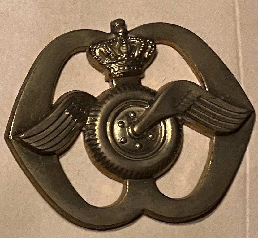 Schouder- en baretemblemen aan- en afvoertroepen, Ophalen of Verzenden, Landmacht, Nederland, Embleem of Badge