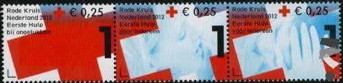 Nederland NVPH nr 2902a/c postfris Rode Kruis 2012, Postzegels en Munten, Postzegels | Nederland, Ophalen of Verzenden, Na 1940