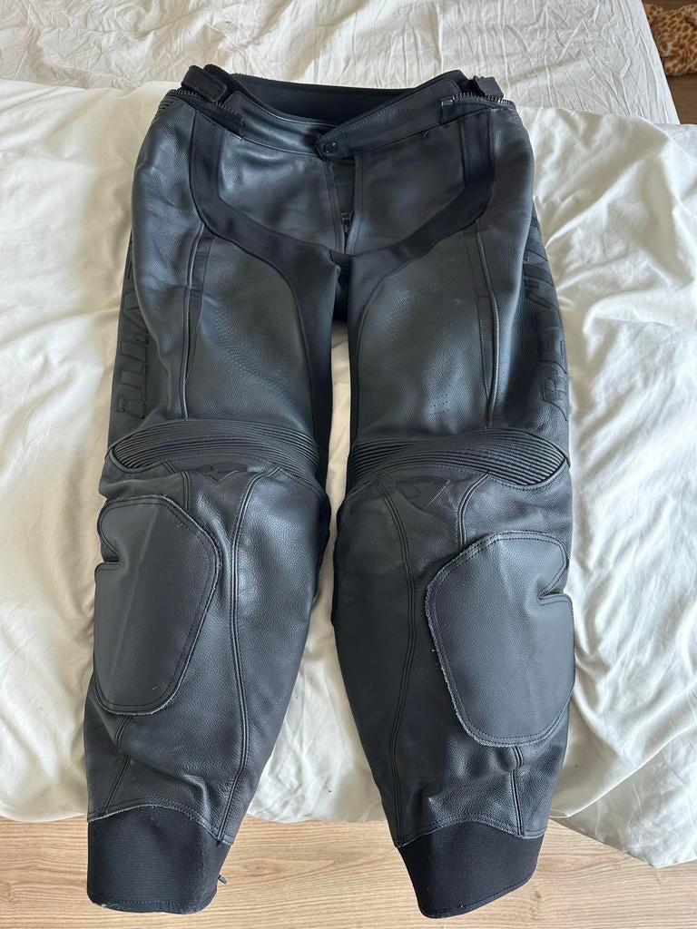 REV'IT Xena 4 leren motorbroek - Maat 42, Ophalen of Verzenden, Tweedehands, Dames, Broek | leer
