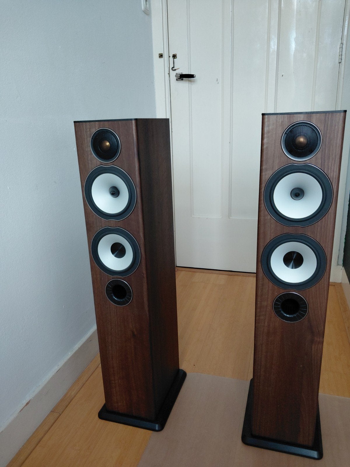 Te koop: fraaie set Monitor Audio BX5 bronze luidsprekers, Ophalen, Vloerstaande luidspreker, Gebruikt, 60 tot 120 watt