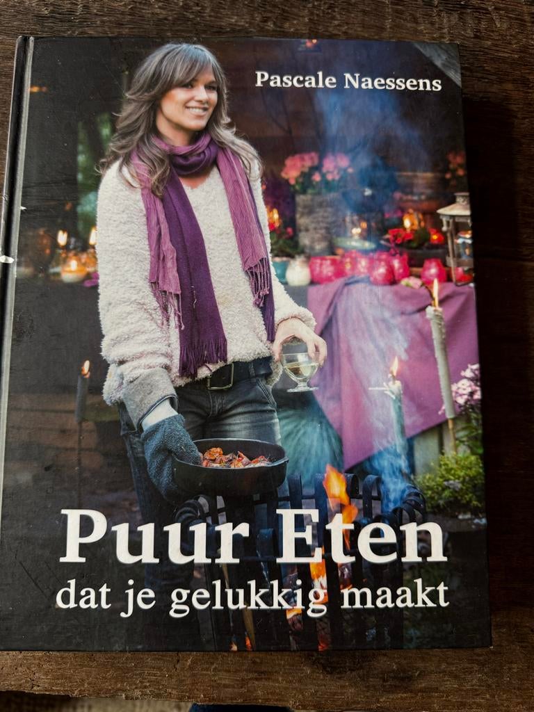 Puur Eten: Gezonde Recepten van Pascale Naessens, Ophalen of Verzenden, Zo goed als nieuw