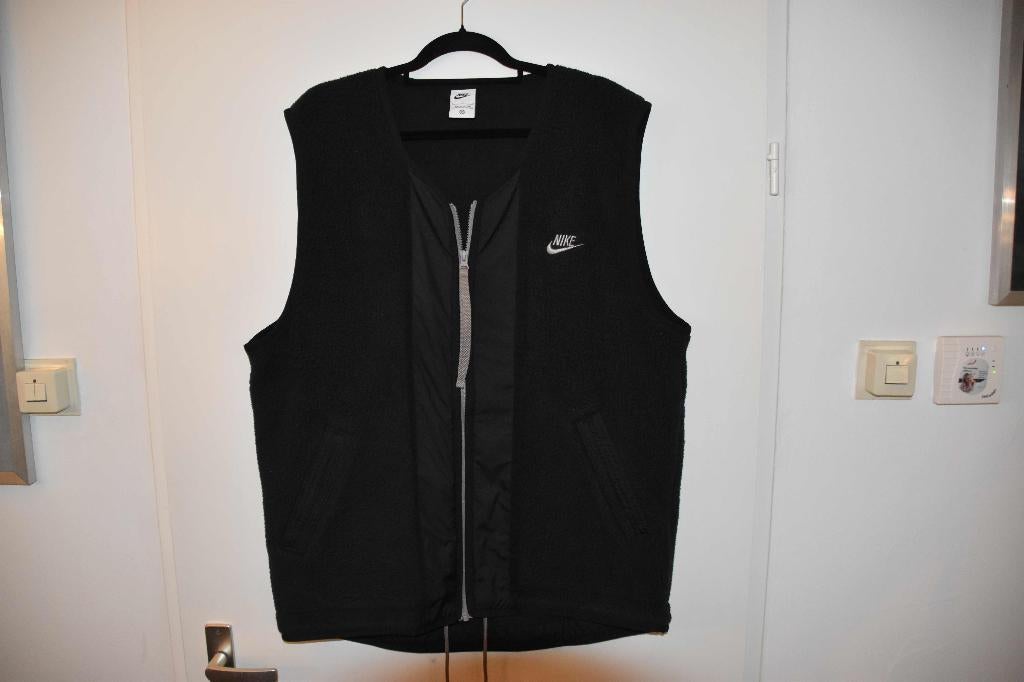 mooie teddy bodywarmer maat L Nike, Zwart, Maat 42/44 (L), Nike, Ophalen of Verzenden
