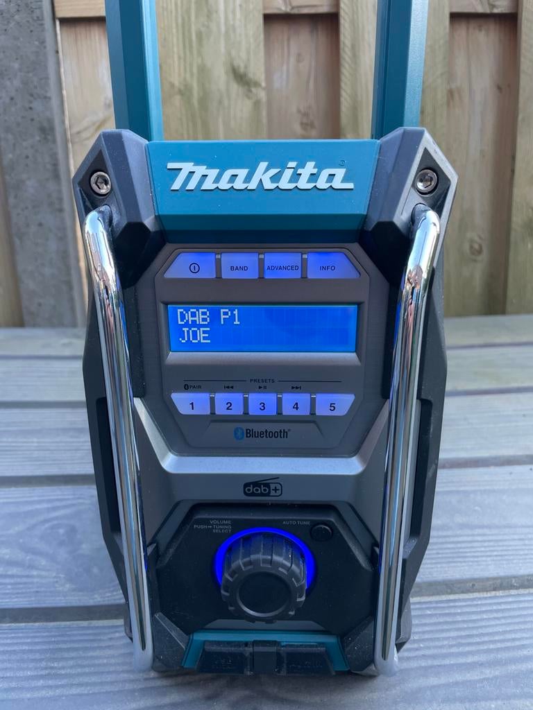Makita bouwradio, Ophalen, Zo goed als nieuw, Radio