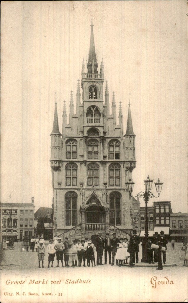 Gouda - Stadhuis - Groote Markt, Verzamelen, Ansichtkaarten | Nederland, Ongelopen, Zuid-Holland, Voor 1920, Ophalen of Verzenden