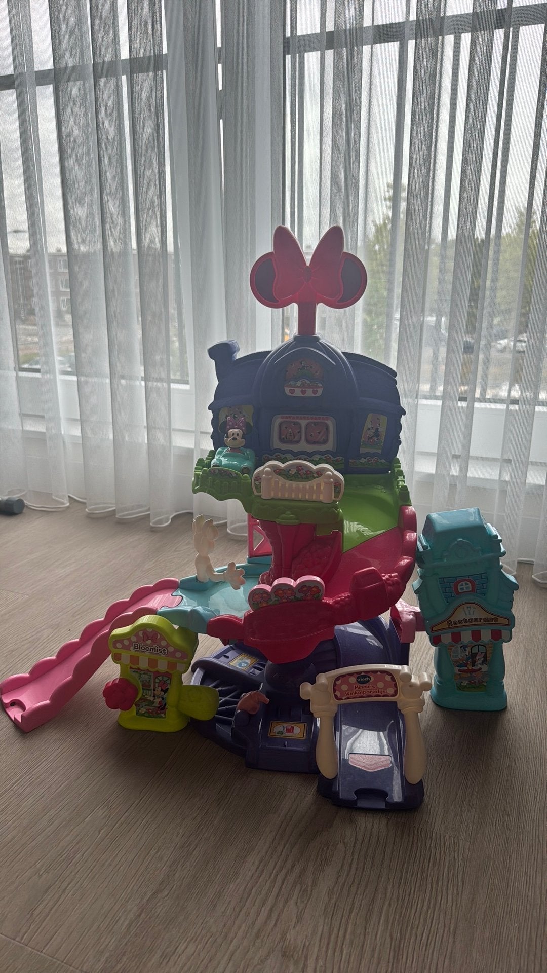Vtech toet toet Minnie s winkelparadijs, Ophalen, Zo goed als nieuw, 2 tot 4 jaar
