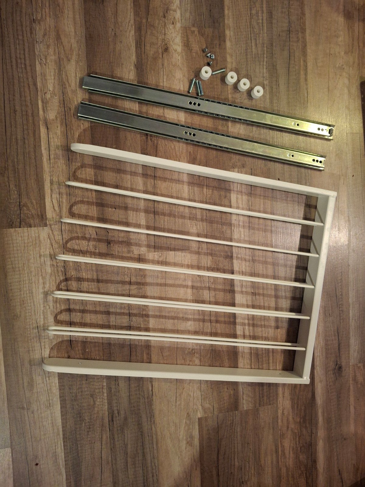 IKEA KOMPLEMENT Uittrekbare Broekhanger, Ophalen, 50 tot 100 cm, Zo goed als nieuw, Minder dan 100 cm