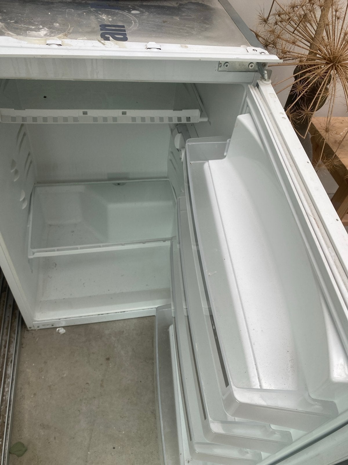 Siemens inbouwkoelkast - Compact en efficiënt, 75 tot 100 liter, 45 tot 60 cm, Ophalen, 85 tot 120 cm