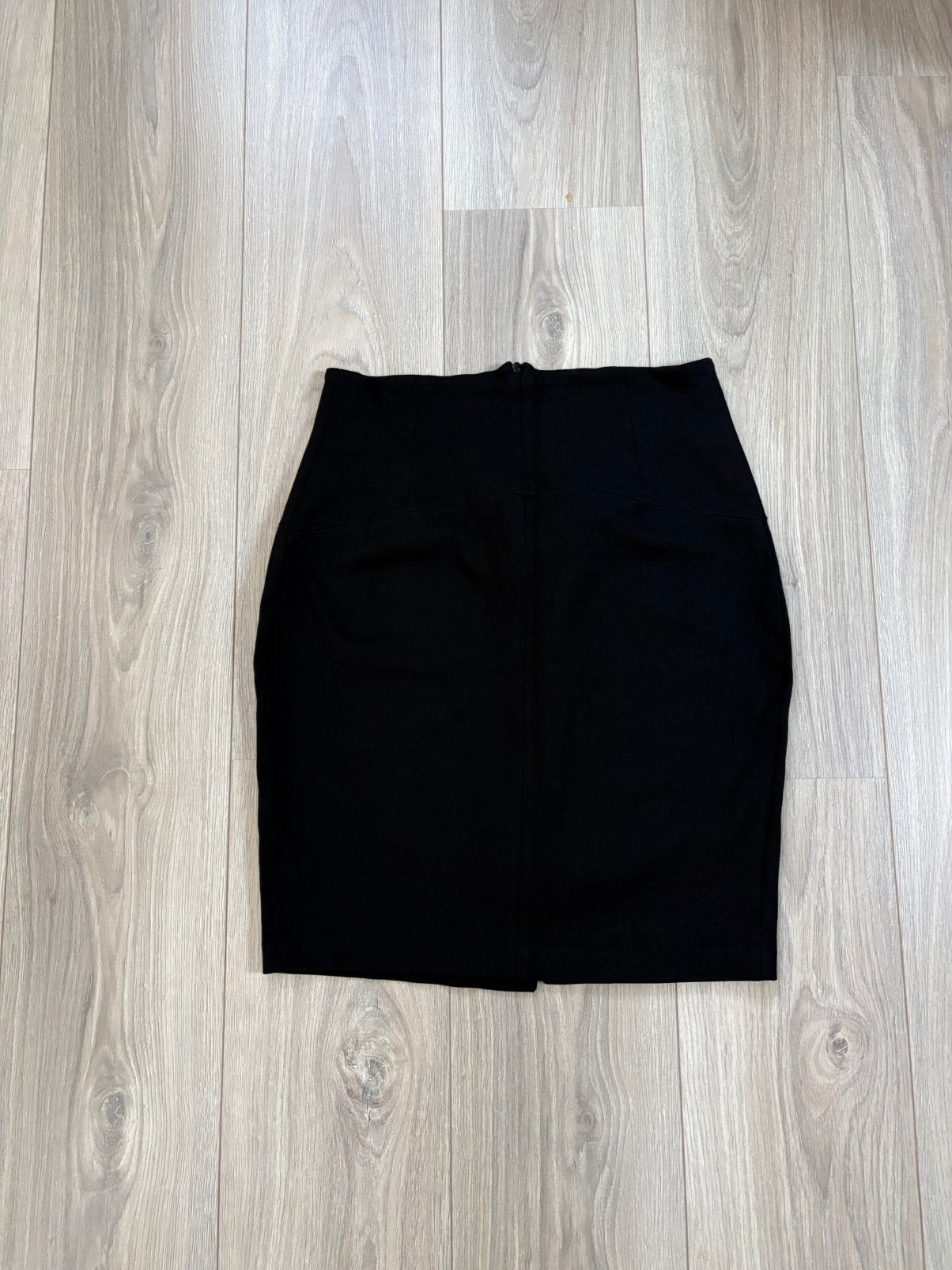 Zwarte ZARA rok - maat L, Kleding | Dames, Ophalen of Verzenden, Nieuw, Maat 38/40 (M), Boven de knie