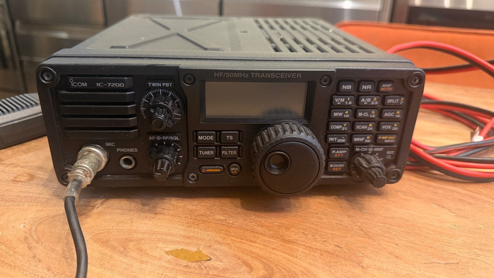 Icom IC-7200 HF/50MHz Transceiver - Zo goed als nieuw, Ophalen of Verzenden, Zo goed als nieuw, Zender en Ontvanger