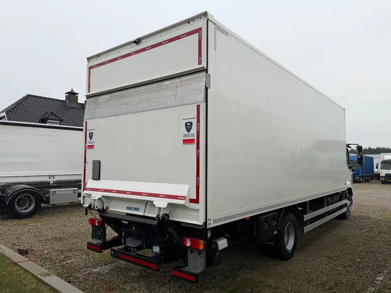 DAF LF 290 L2EN3 (bj 2024), Auto's, Vrachtwagens, Automaat, Achterwielaandrijving, Wit, Bedrijf