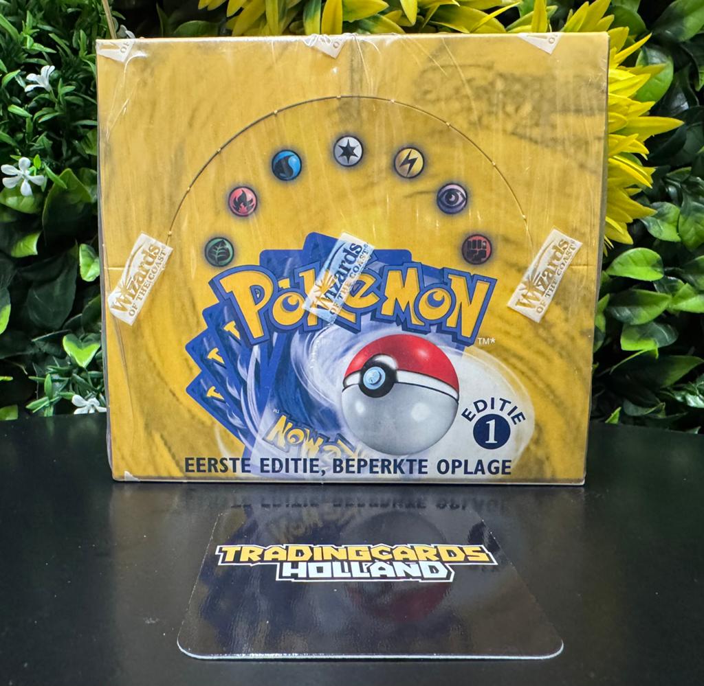 Pokemon 1st Edition Base Set Booster Box Factory Sealed NL, Hobby en Vrije tijd, Verzamelkaartspellen | Pokémon, Ophalen, Zo goed als nieuw