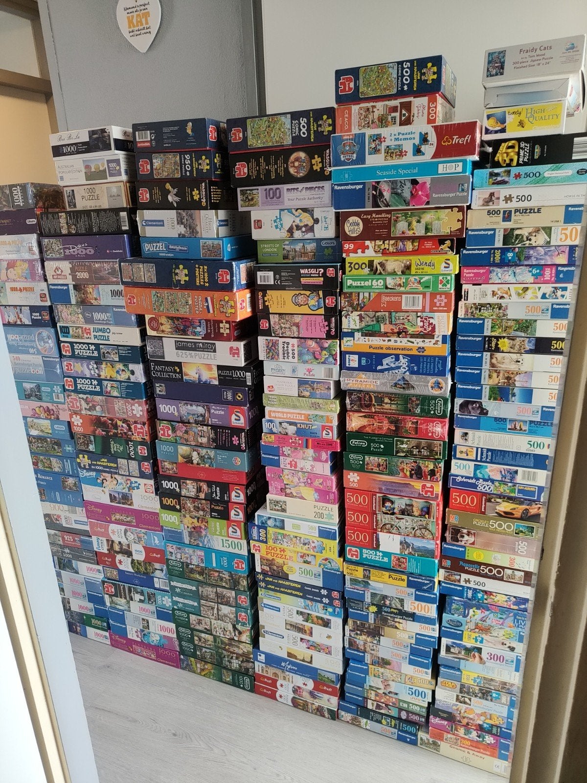 200+ puzzels te koop max 2000 stukjes, zitten ook nieuwe bij, Ophalen of Verzenden, 500 t/m 1500 stukjes, Zo goed als nieuw, Legpuzzel