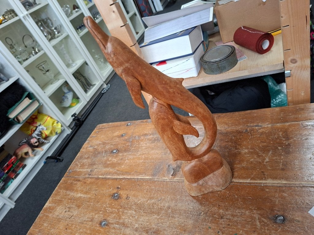 handgemaakte houten dolfijn beeld met jong, Ophalen of Verzenden, Houtsnijwerk