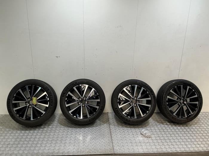 Velgen set + banden van een Citroen DS4, Auto-onderdelen, Banden en Velgen, 12 maanden garantie, Gebruikt, -, -