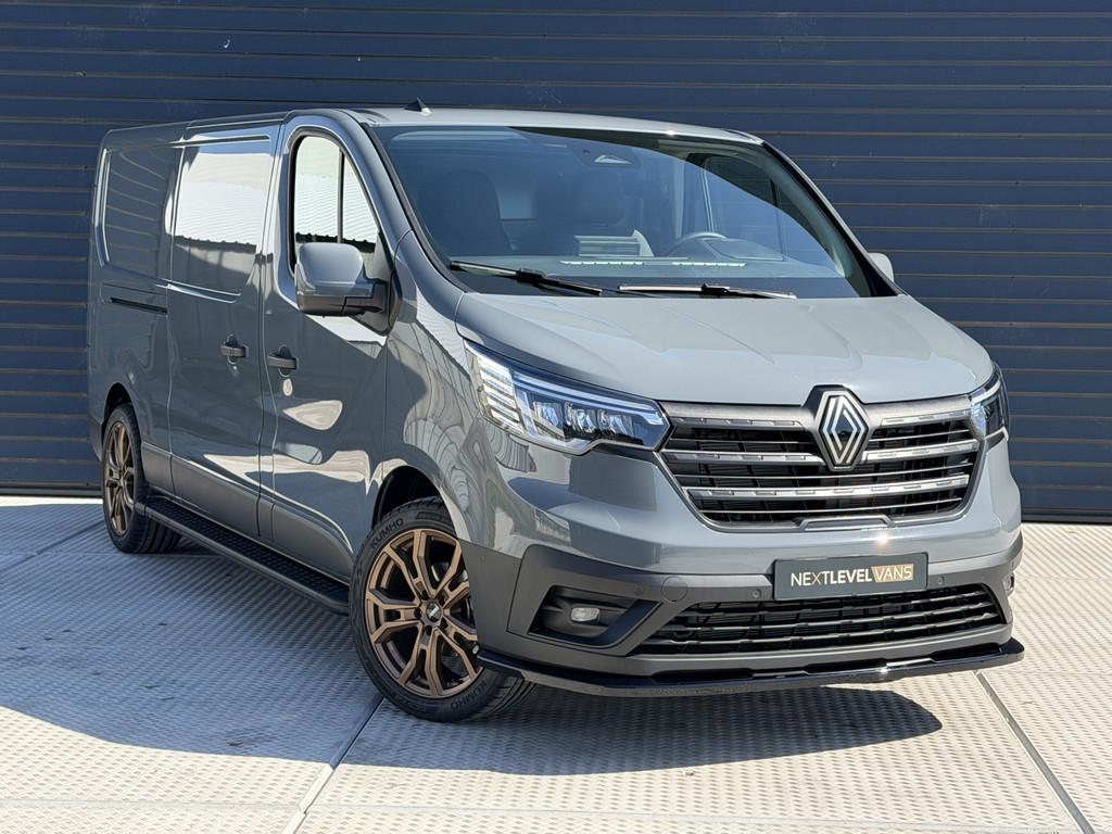 Renault Trafic 2.0 Blue dCi 150 PK T30 L2H1 Extra / Next Lev, Voorwielaandrijving, Stof, Gebruikt, 4 cilinders
