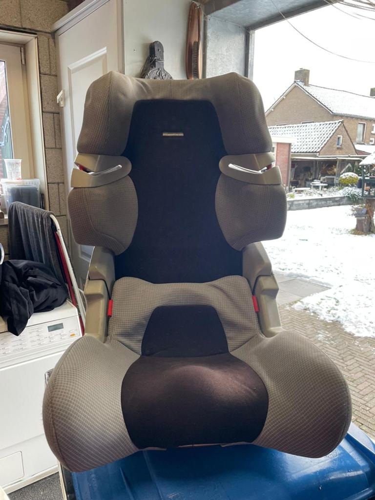Porsche Junior-Seat ISOFIX G1 + G2 Kinderstoel, Gebruikt, 9 t/m 18 kg, Isofix, Ophalen