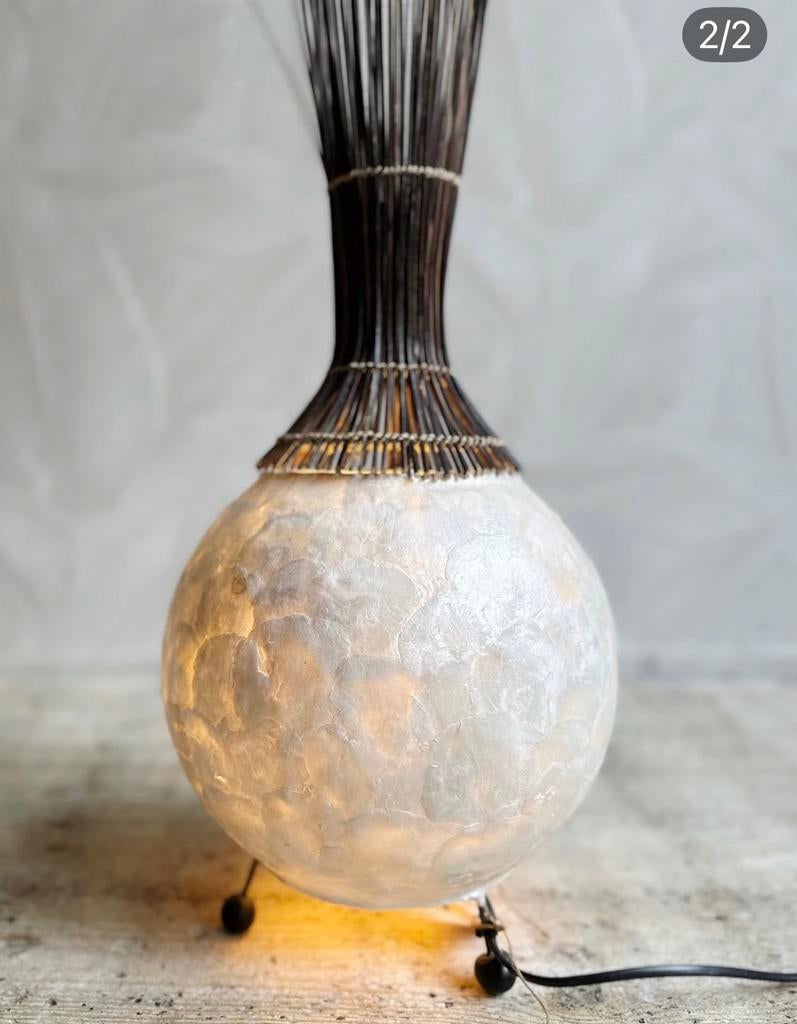 Vloerlamp met rotan., Ophalen of Verzenden, Zo goed als nieuw, X, X