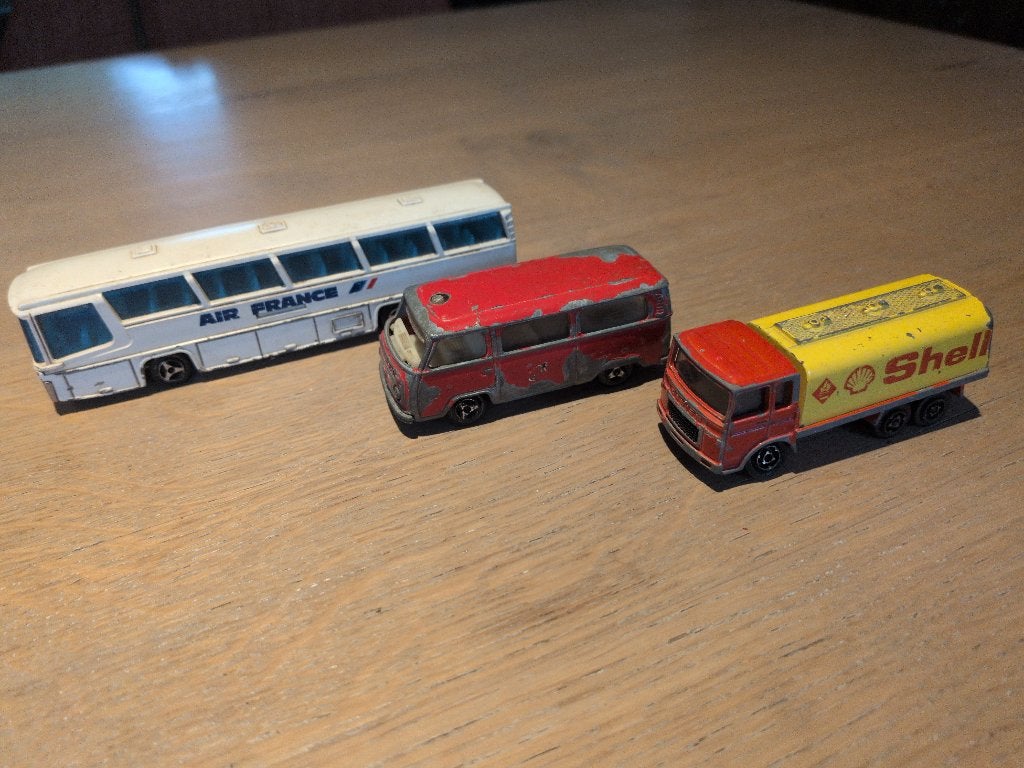 Vintage speelgoedauto's en bus - Matchbox/Corgi, Ophalen, Gebruikt