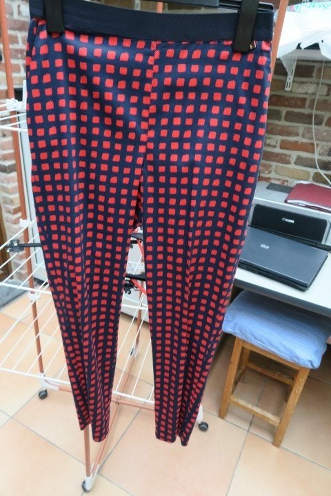 Broek nieuw blauw rode vierkantjes Kocca jeans mt S (38), Maat 38/40 (M), Meerkleurig, Ophalen of Verzenden, Lang