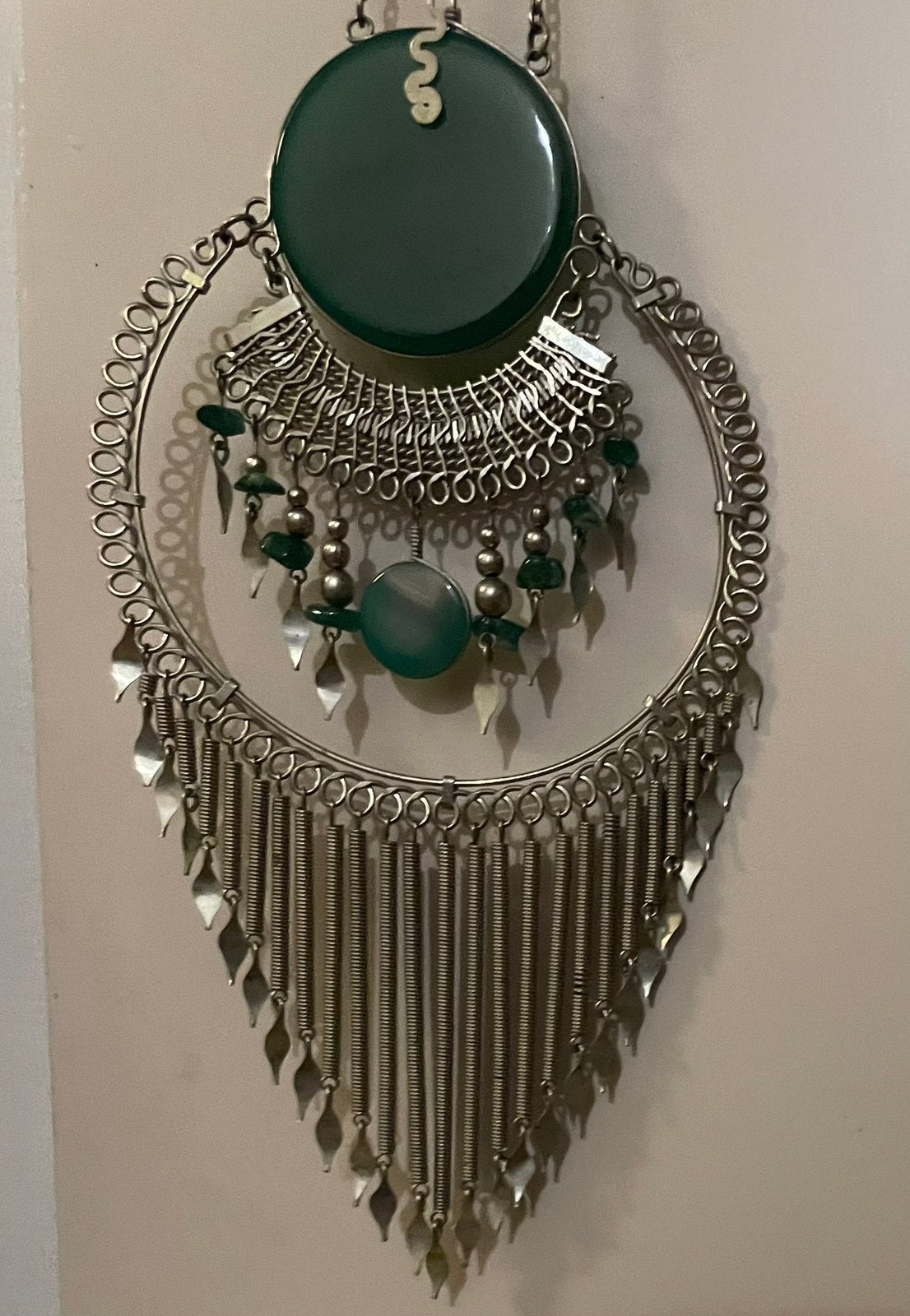 Prachtige bohemien ketting met groene stenen, Ophalen of Verzenden, Zo goed als nieuw