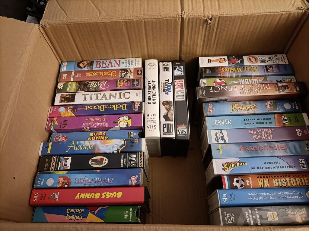 Grote partij videobanden VHS - Diverse films, Cd's en Dvd's, VHS | Film, Alle leeftijden, Ophalen of Verzenden, Gebruikt, Overige genres