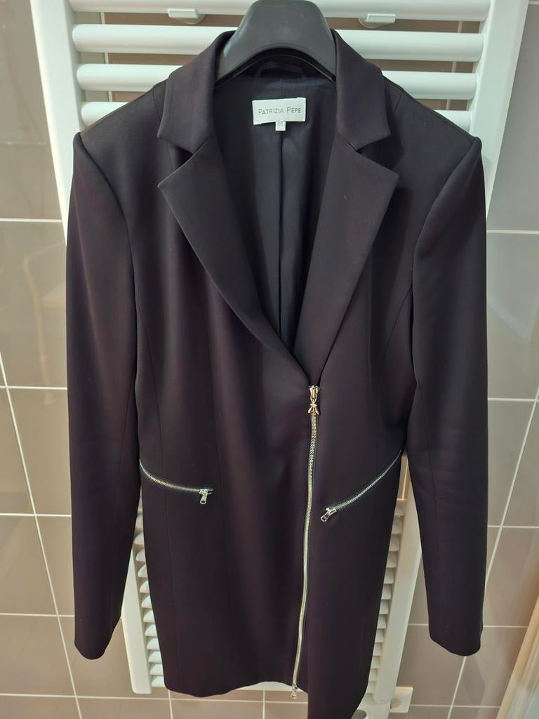 Damesblazer Zwart Merk PATRIZIA PEPE Nieuw !!!, Ophalen of Verzenden, Nieuw, Maat 38/40 (M), Zwart