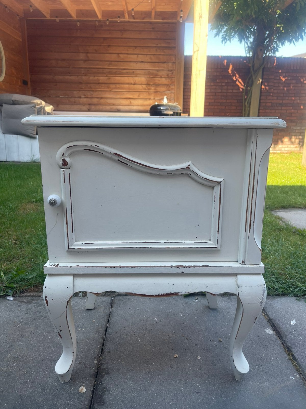 Twee nachtjastjes vintage/antieke stijl, Huis en Inrichting, Slaapkamer | Nachtkastjes, Ophalen, Gebruikt, 55 tot 70 cm, 45 tot 65 cm