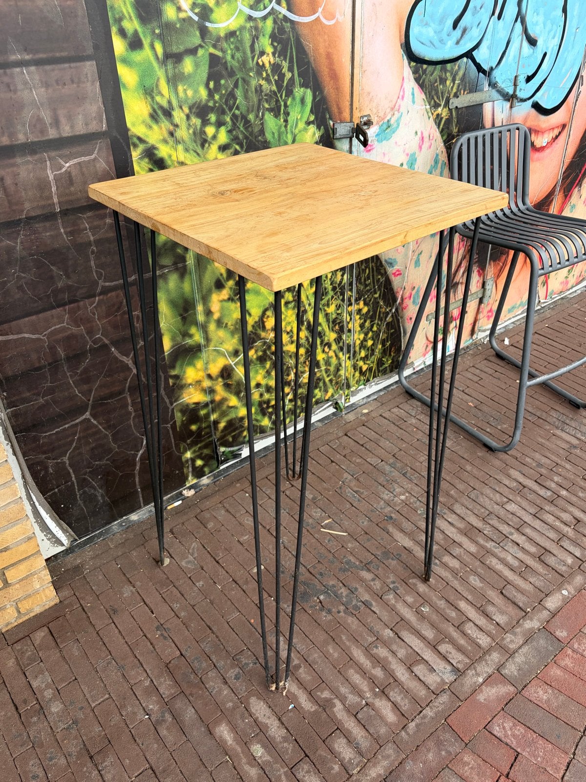 Bartafel / statafel met houten blad, Ophalen, Zo goed als nieuw