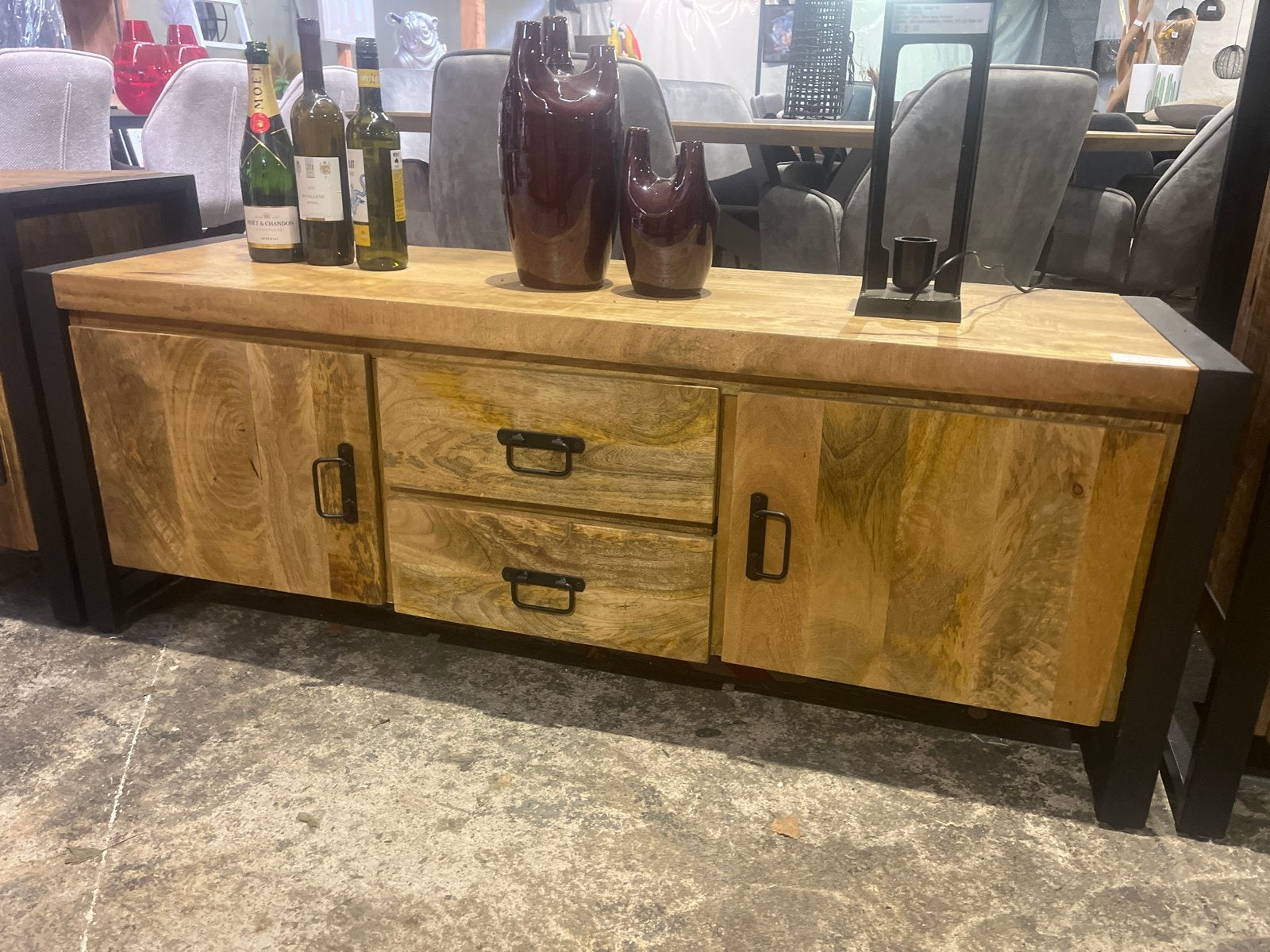 Tv meubel mangohout 150x55x45 - Weco Meubelen, Ophalen, Nieuw