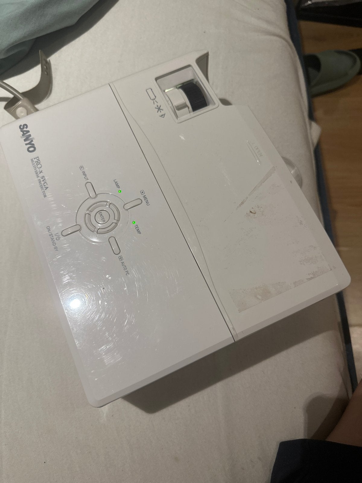 Sanyo Beamer compleet met accessoires, Ophalen of Verzenden, Gebruikt, DLP, Sanyo