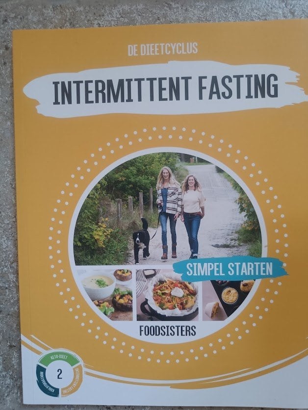 boek Intermitted fasting, Ophalen of Verzenden, Zo goed als nieuw, Gezondheid en Conditie