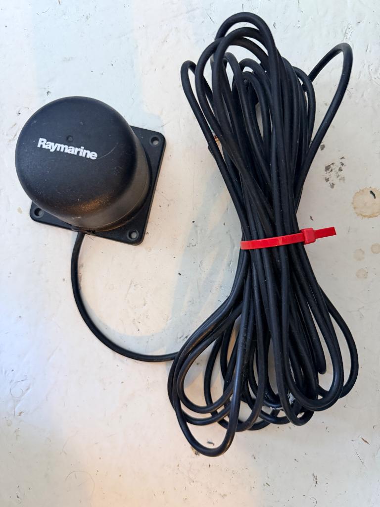 Raymarine fluxgate kompas goed werkend 6,4 m kabel, Ophalen, Zo goed als nieuw, Gps of Kompas