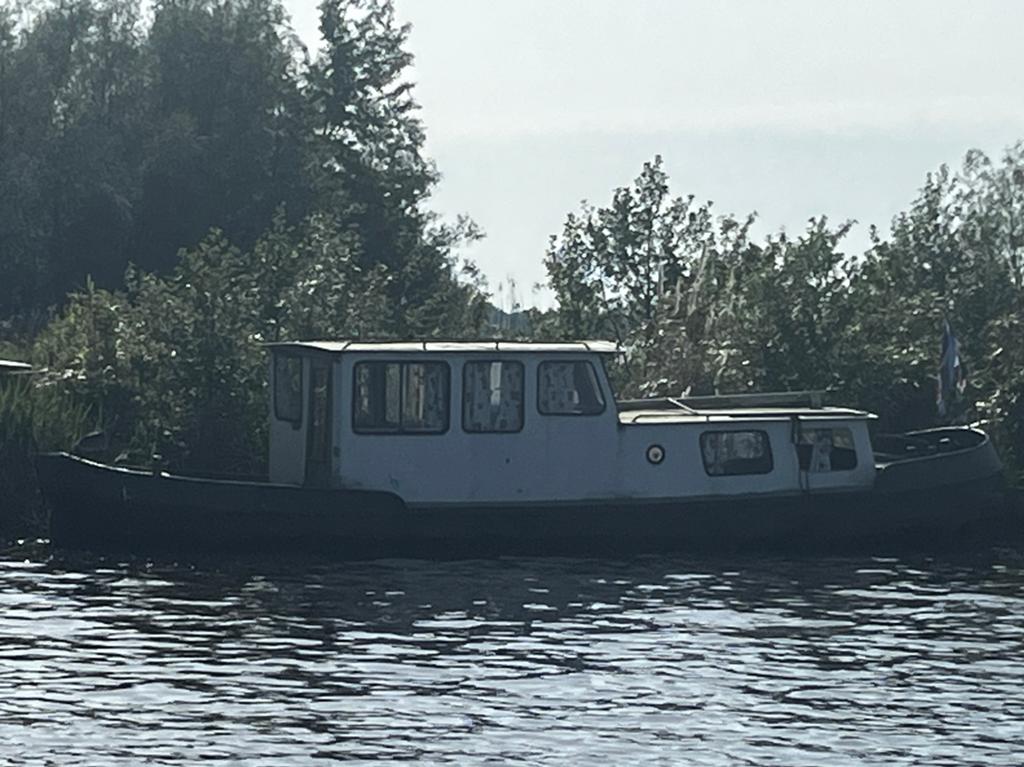Te koop kruiser ca 10 meter lang, doe een goed bod, Watersport en Boten, Gebruikt, Diesel, Kruiser, 2.05 meter of meer
