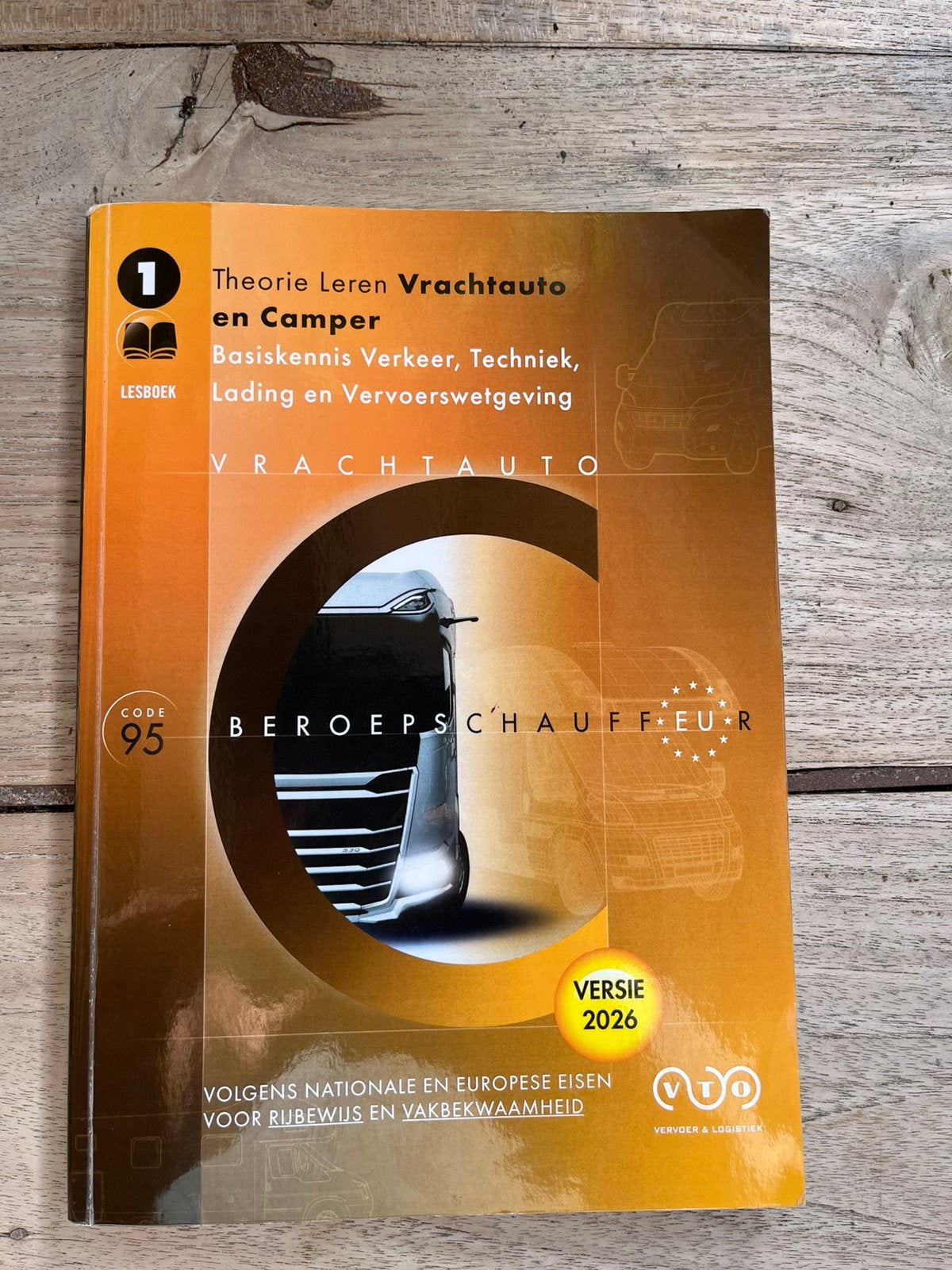 Theorie boek camper en vrachtauto, Boeken, Ophalen of Verzenden, Alpha, Zo goed als nieuw, Niet van toepassing