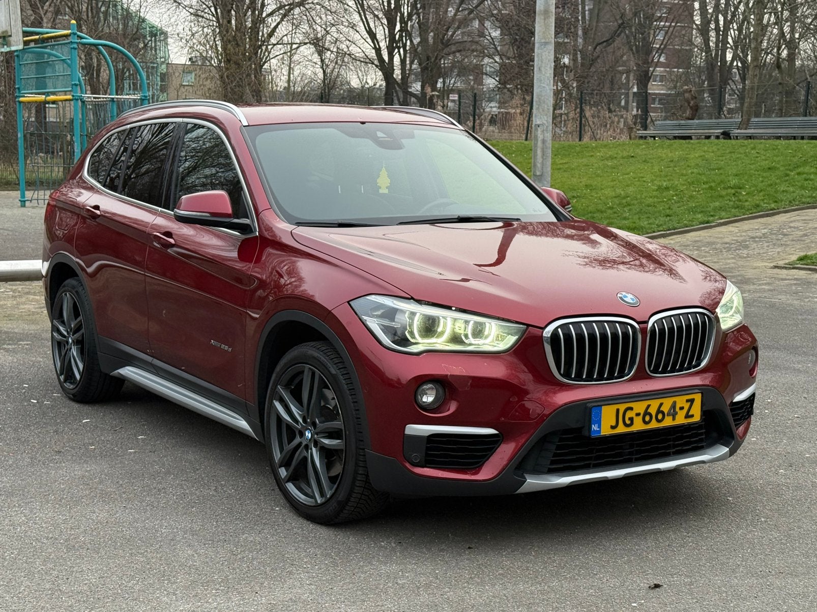 BMW X1 25D Xdrive AUT 2016, Auto's, BMW, 4 cilinders, 2000 kg, Leder en Stof, Diesel