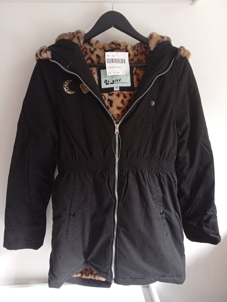 Ai Girl zwarte meisjes winterjas maat 158, Meisje, Ai Girl, Nieuw, Ophalen of Verzenden