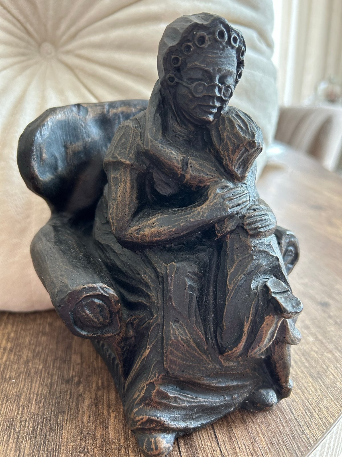 Vintage Beeldje: Grootmoeder met Kind - AP078, Ophalen of Verzenden