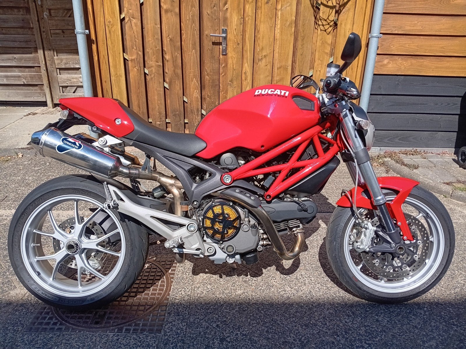 Ducati Monster 1100 - Rijklaar - Nieuwstaat, Motoren, Motoren | Ducati, 2 cilinders, Particulier, 1100 cc, Naked bike