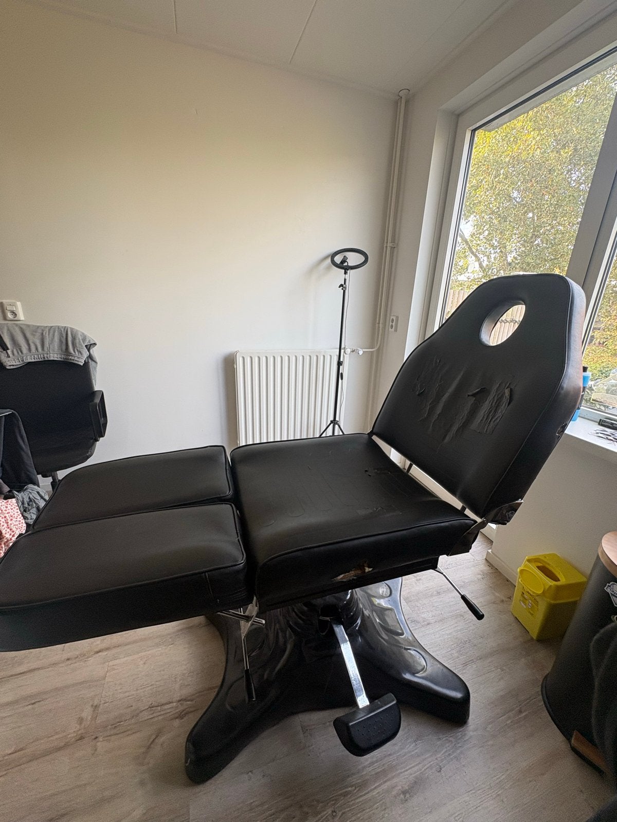 tattoostoel / behandelstoel, Ophalen, Gebruikt, Massagetafel