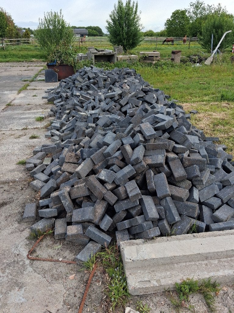 Betonsteen DF 8 cm. en betonklinker 6 cm. gebruikt, Ophalen, Gebruikt, Beton, Klinkers