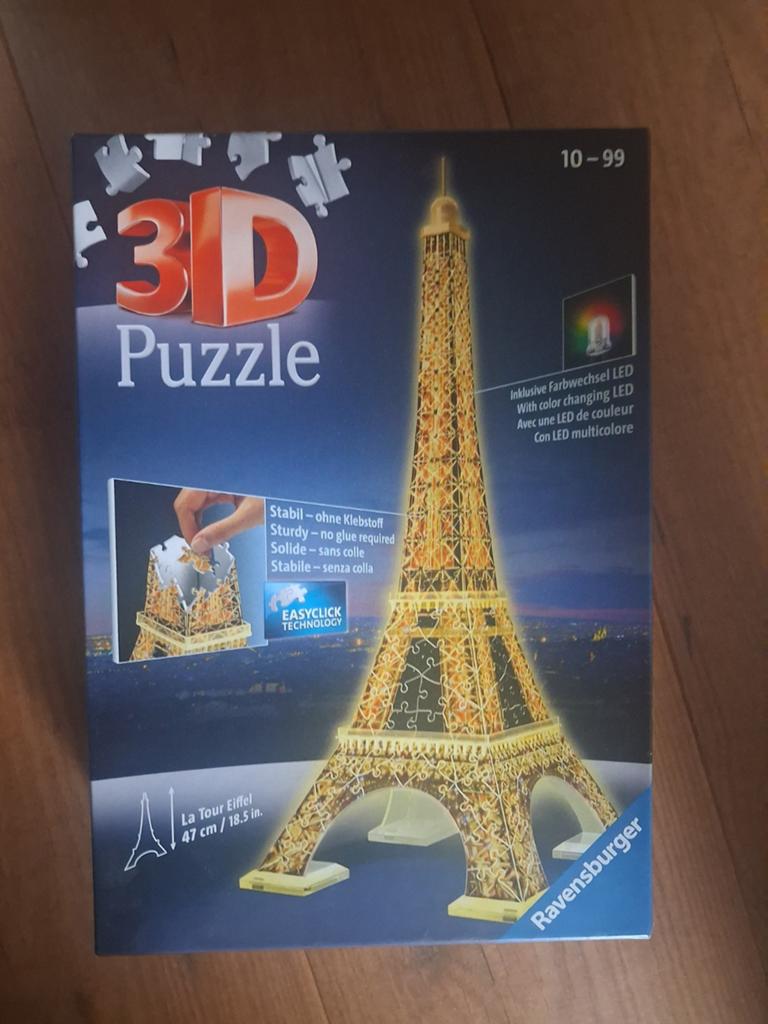 3D Puzzel Eiffeltoren met LED-verlichting (216 stukjes), Ophalen of Verzenden, Zo goed als nieuw