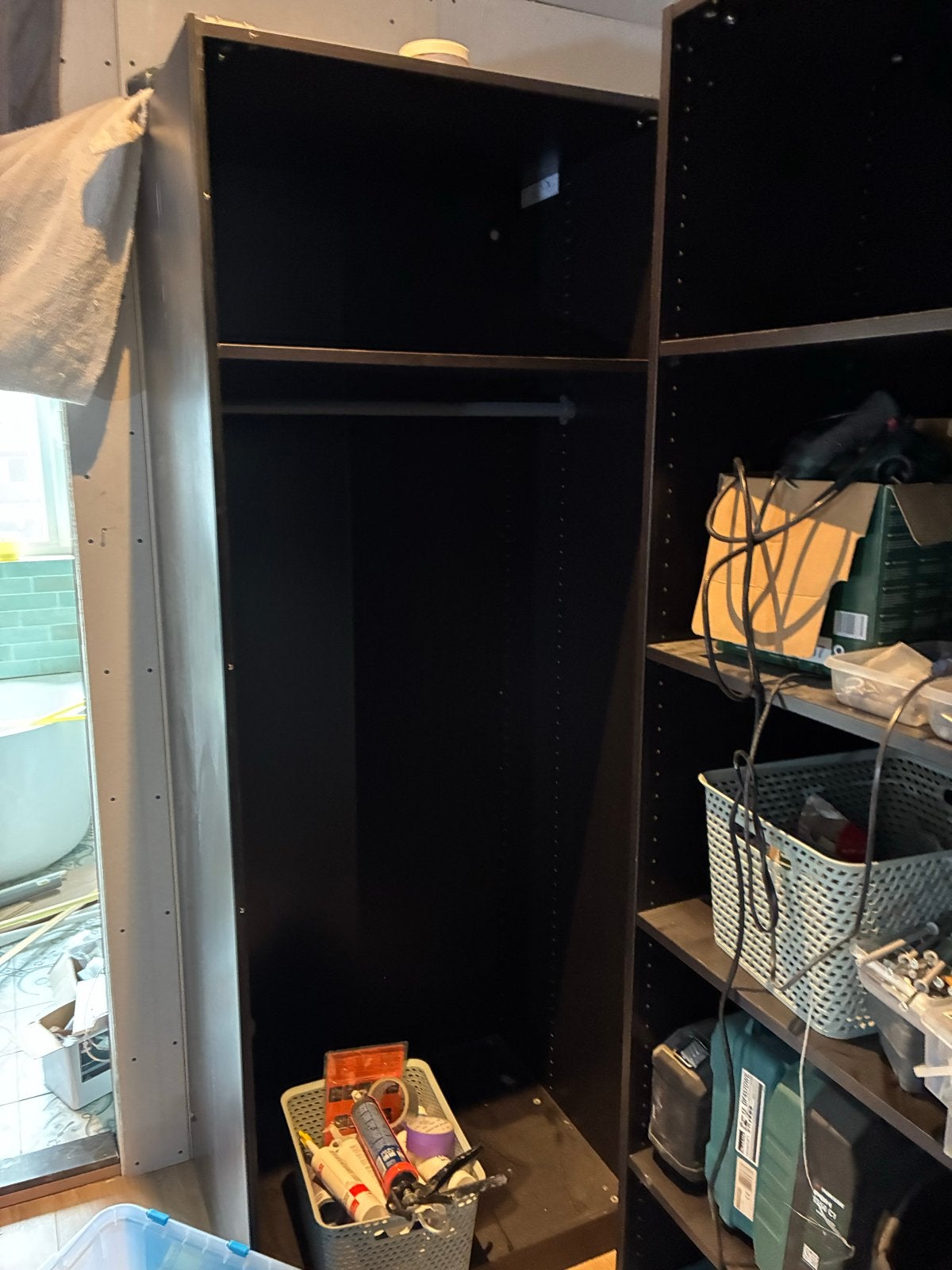 2x IKEA Pax kasten zwart, 201x75x60 cm, met planken en roede, Ophalen, Met plank(en), 200 cm of meer, 50 tot 100 cm