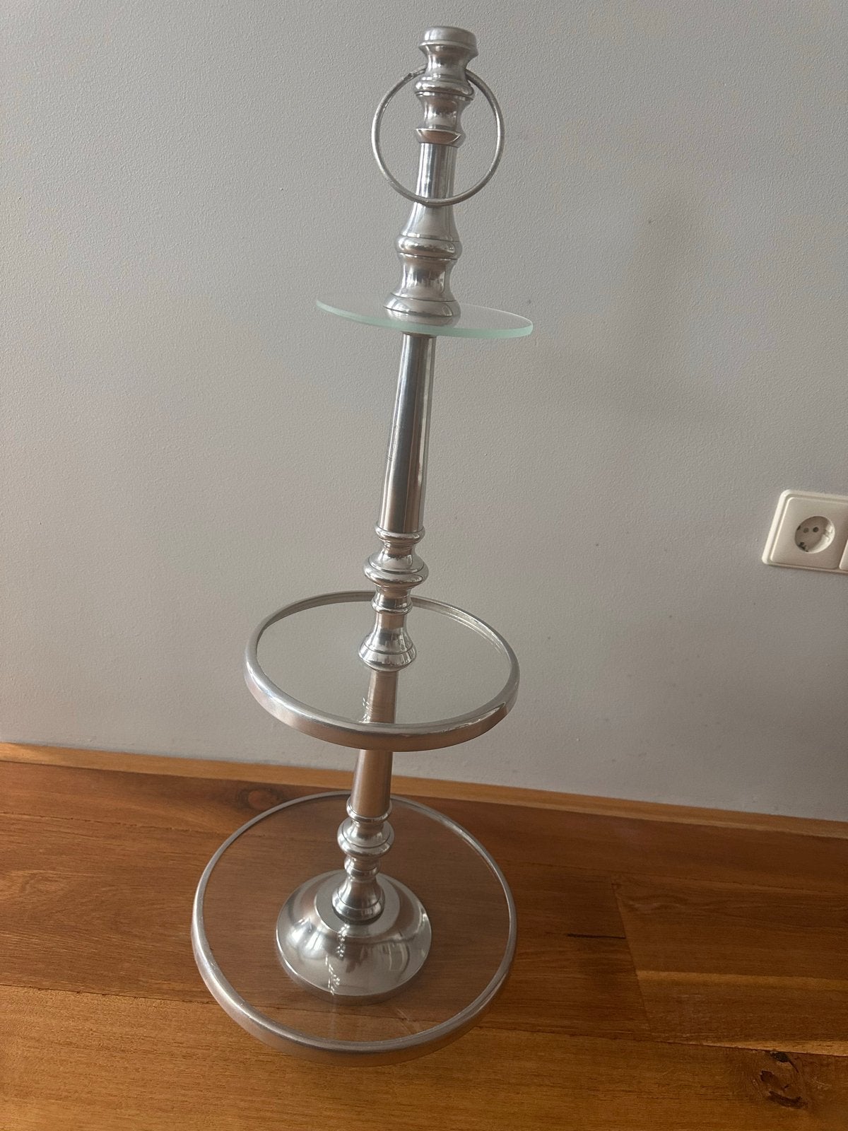 Riviera Maison Etagere cakestand met 3 glazen plateaus, Huis en Inrichting, Woonaccessoires | Etagères, Ophalen of Verzenden, Gebruikt