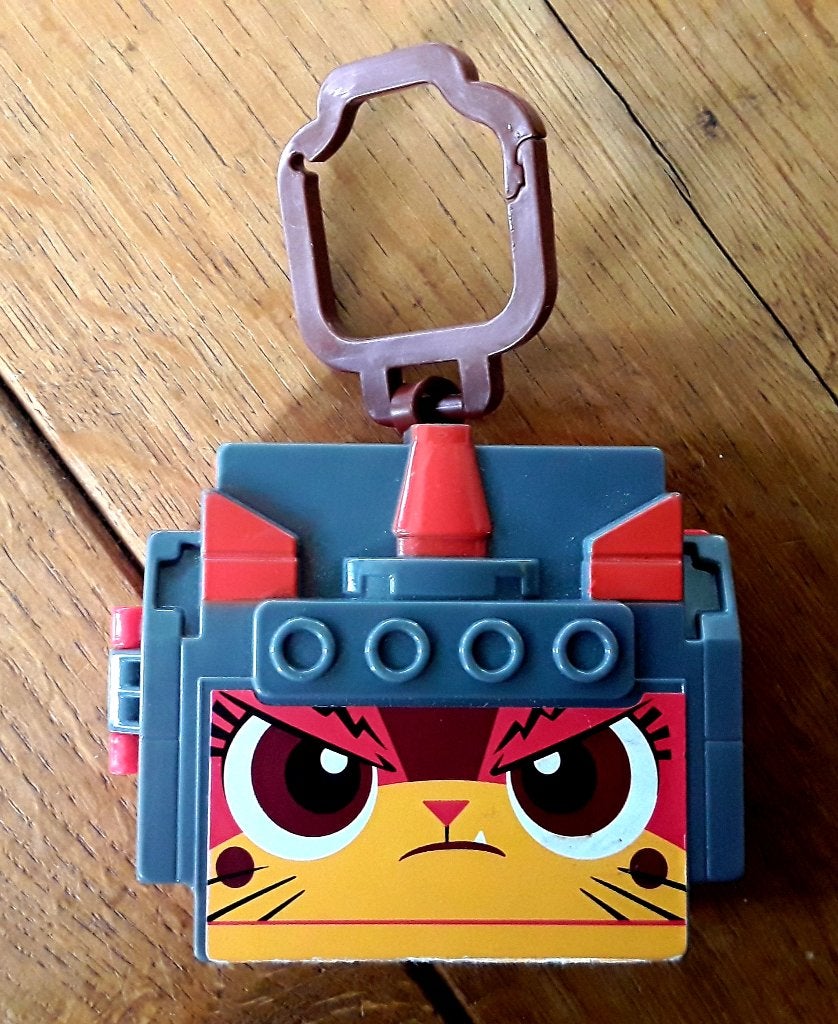 Lego movie 2: doosje met hanger - McDonald's gadget, Ophalen of Verzenden, Gebruikt, Jongen of Meisje