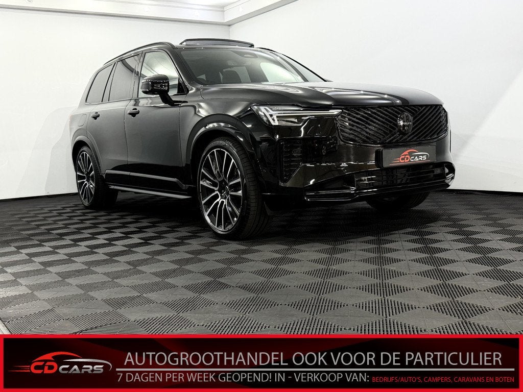 Volvo XC90 2.0 T8 Plug-in hybrid AWD Ultra Black Edition 7P, Gebruikt, 4 cilinders, 1969 cc, 7 stoelen