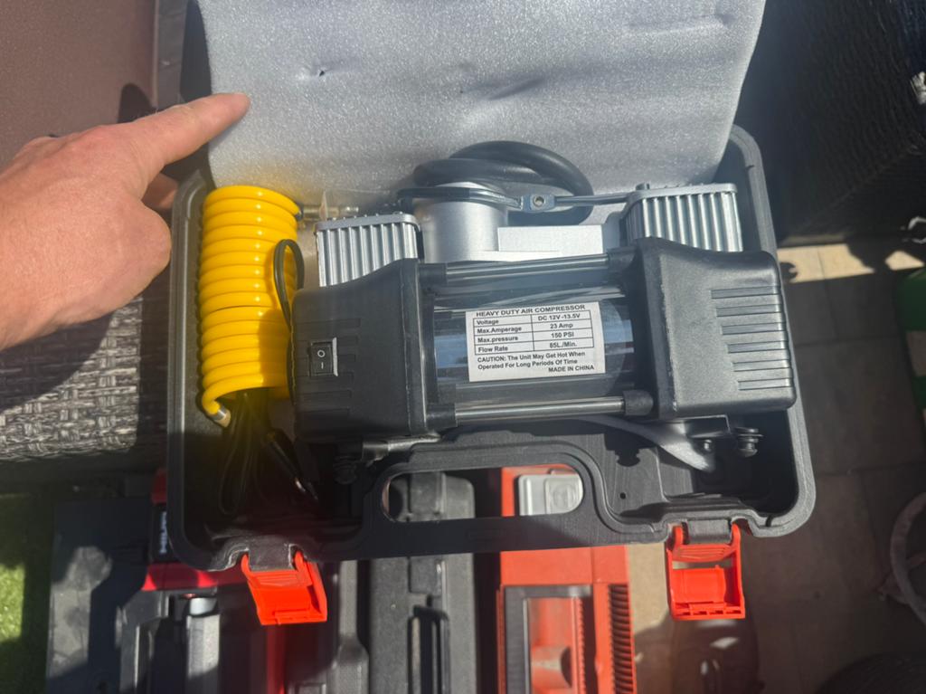 12v compressor, Doe-het-zelf en Verbouw, Minder dan 25 liter, Ophalen, Nieuw, Minder dan 200 liter/min