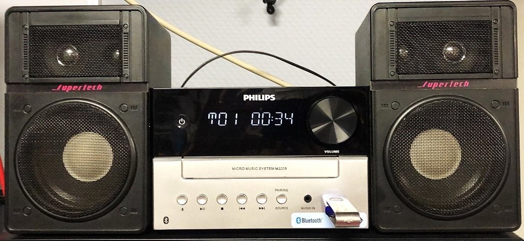 Philips Micromuzieksysteem M3205 met speaker upgrade 100Watt, Ophalen of Verzenden, Tuner of Radio, Philips, MP3-aansluiting