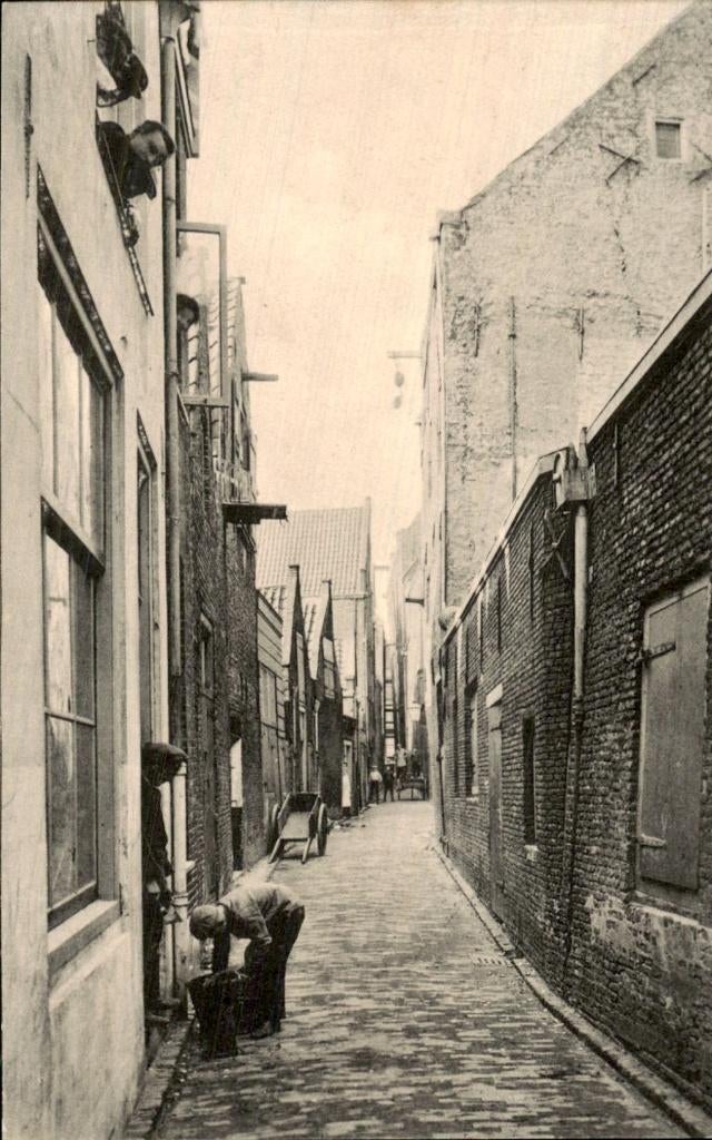 Dordrecht - Haringstraatje - Steeg met kruiwagen, Ophalen of Verzenden, Voor 1920, Gelopen, Zuid-Holland