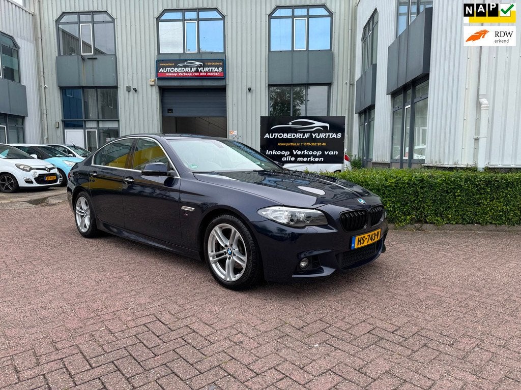 BMW 5-serie 520i Executive M PAKKET!, Automaat, Achterwielaandrijving, Gebruikt, Euro 6