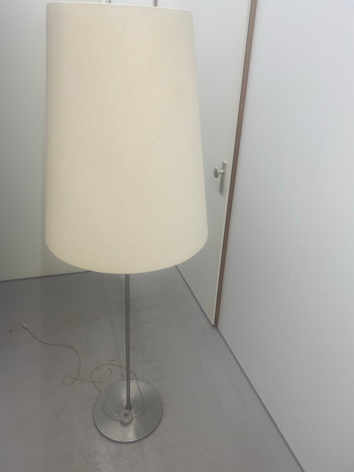 Staande vloerlamp, Ophalen